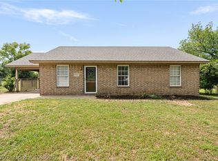 1921 N Spillman St, Sallisaw, OK 74955