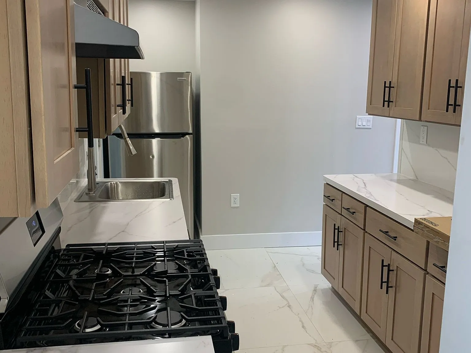 5 bed, 1350 sqft, $4,000 — Photo 4