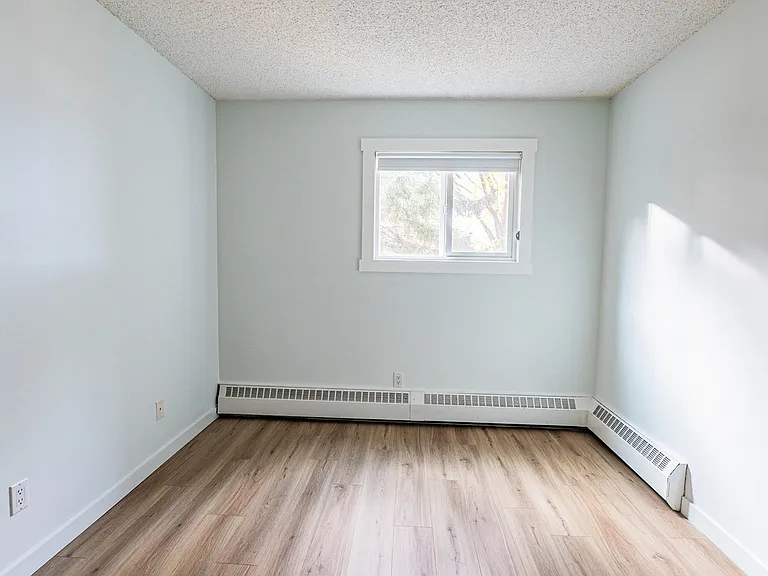 1102 Hermitage Rd NW — Photo 13