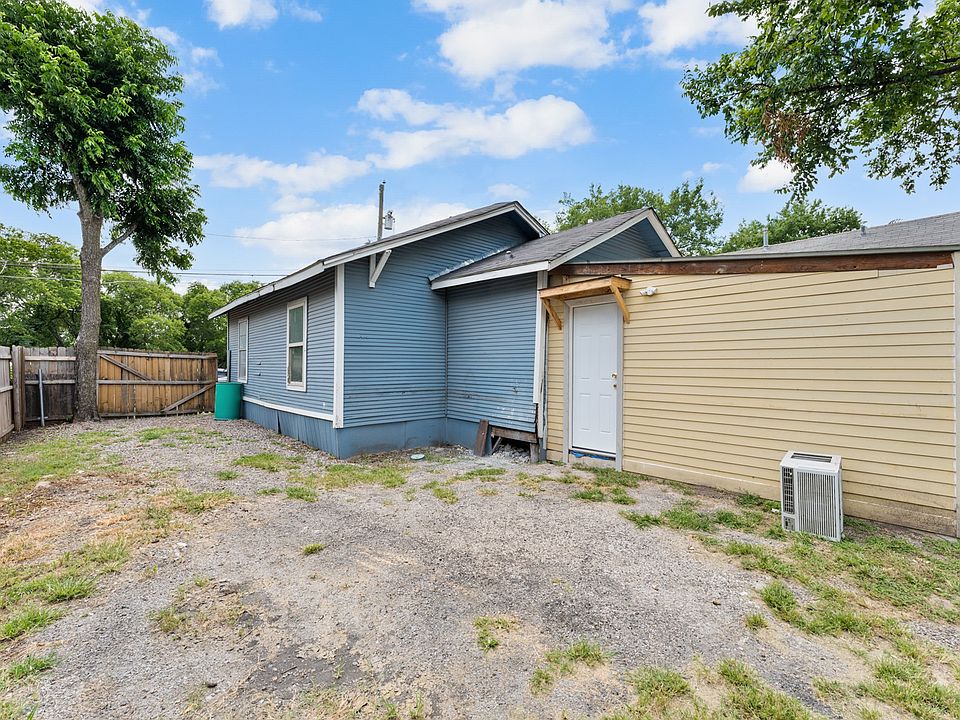 1st image of 1612 Harris Ct