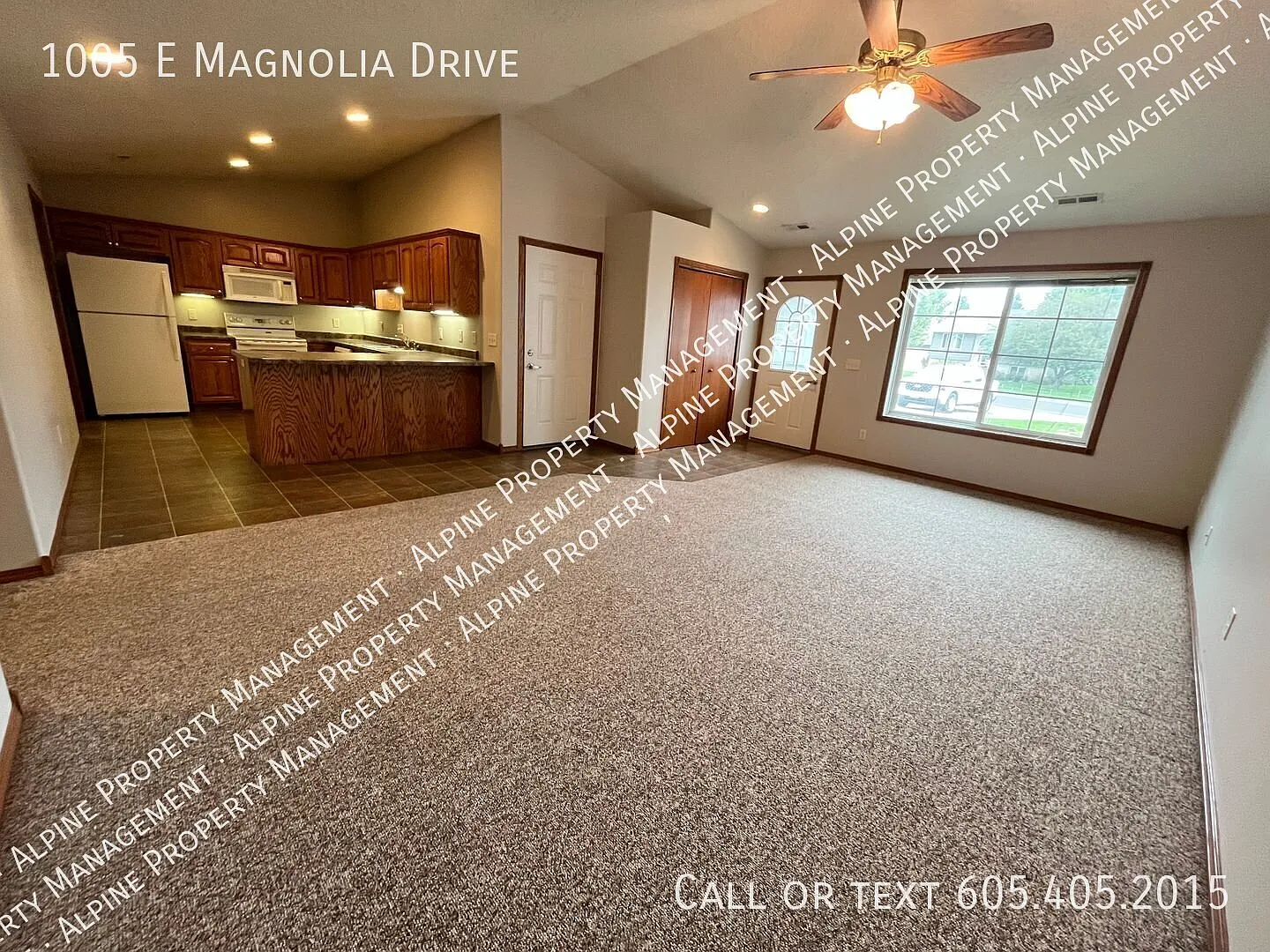 2 Bed/1.5 Bath Ranch Style Townhome in Brandon! — Photo 4