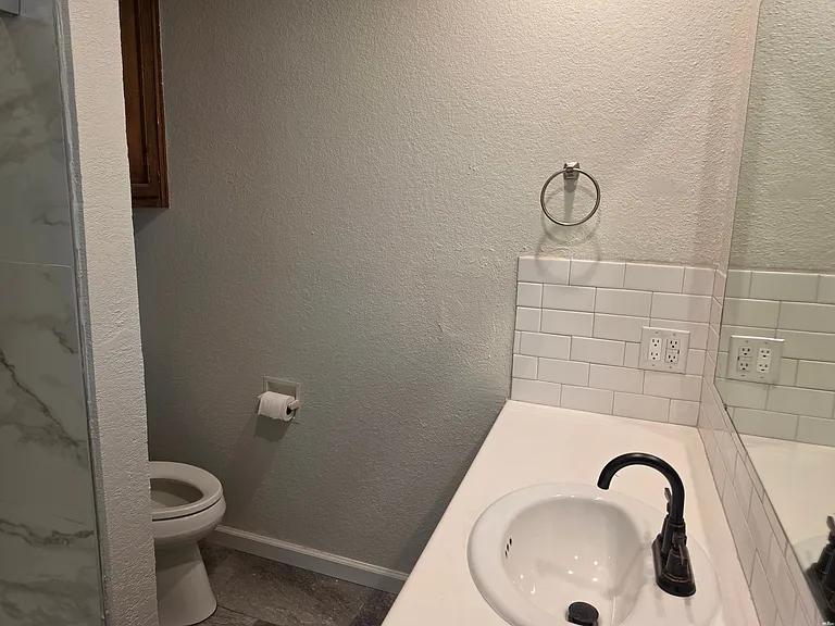3720 Ray Hardy Dr — Photo 14