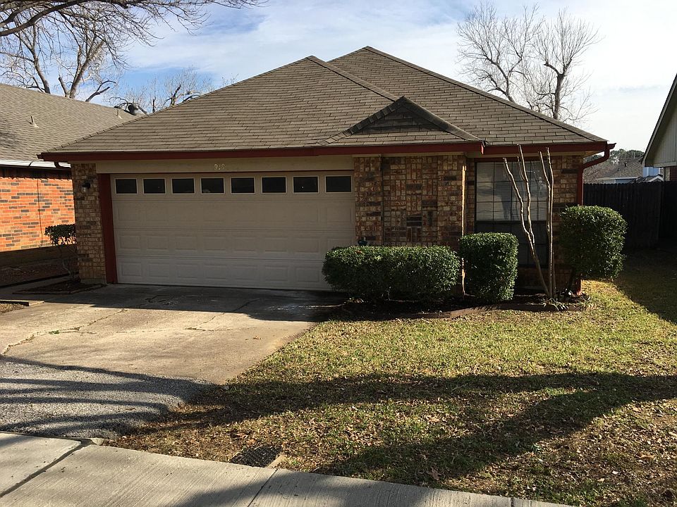 1st image of 919 Ramblewood Dr