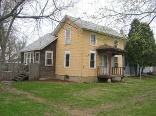 112 W Larue St, Streator, IL 61364