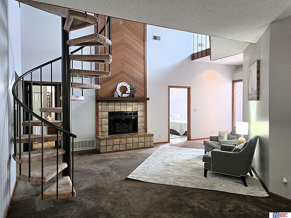 3rd image of 1300 G St APT 305E