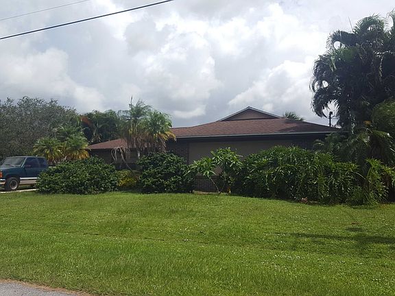 3rd image of 1379 SW Vicuna Ln