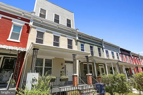 224 R St NE #2 Photo 1