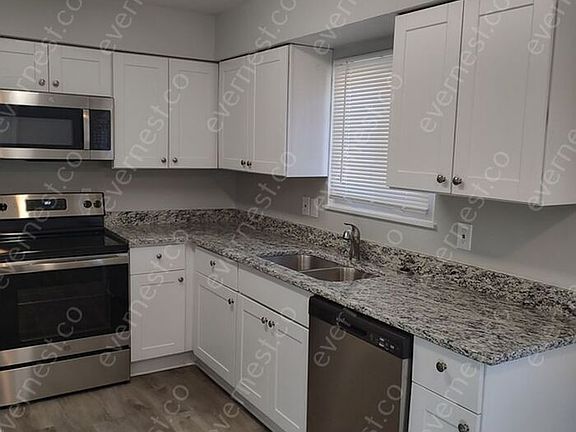 4th image of 16012 E 32nd St S