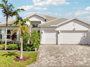 11969 SW Hunter Hill Ave, Port Saint Lucie, FL 34987