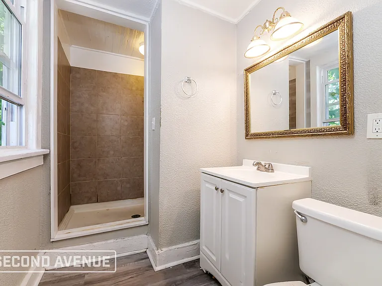 3317 Agnes Ave — Photo 12