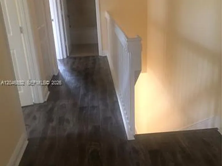 1129 SW 147th Ter #Townhouse 1129 — Photo 13