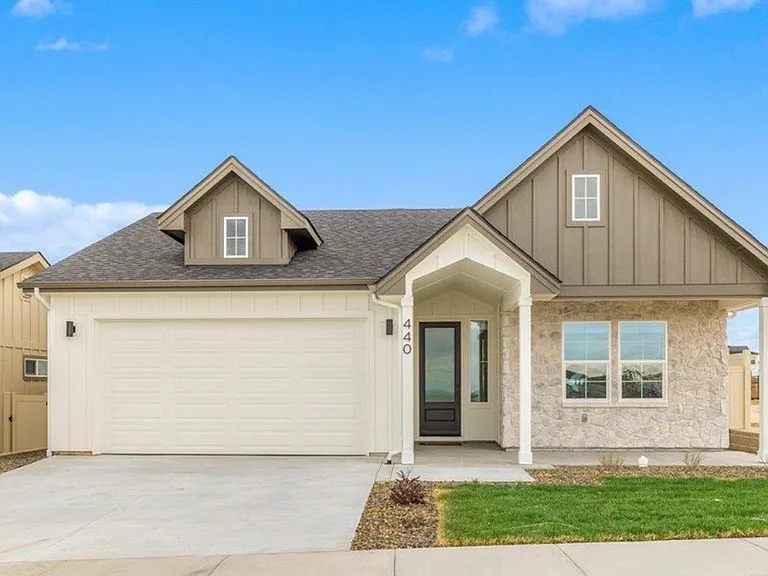 440 S Radiator Way — Photo 1