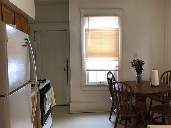 4th image of 2450 N Fratney St #9977715