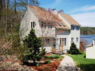 16 Bumpy Ln, Methuen, MA 01844