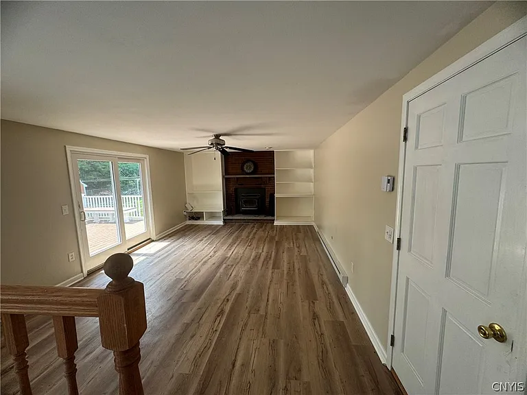110 Lake Country Dr — Photo 21