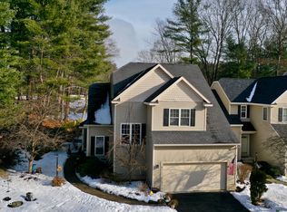42 Donegal Way, Saratoga Springs, NY 12866