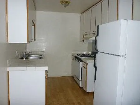 Building Photo - 4619 Ashdale Ct #4