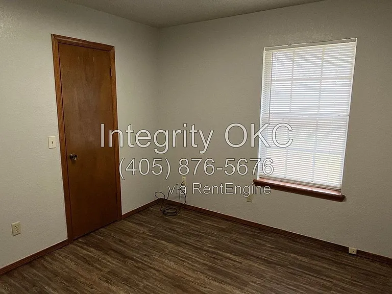 1501 SE 52nd St — Photo 6