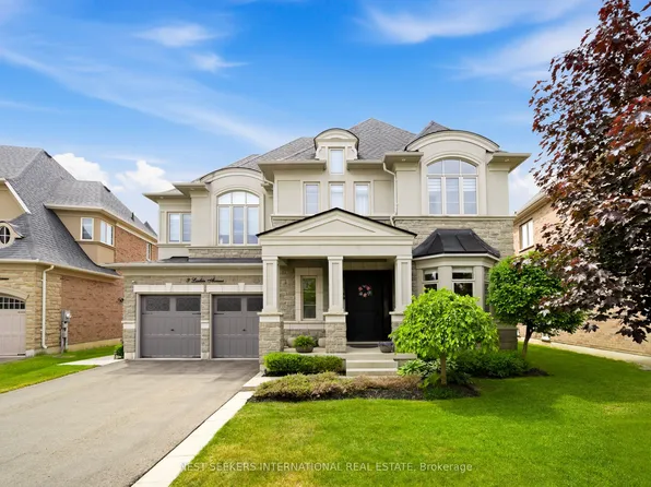 9 Larkin Ave, King, ON L7B 0N8