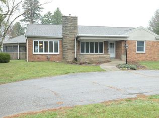 1567 E Howard City Edmore Rd, Edmore, MI 48829