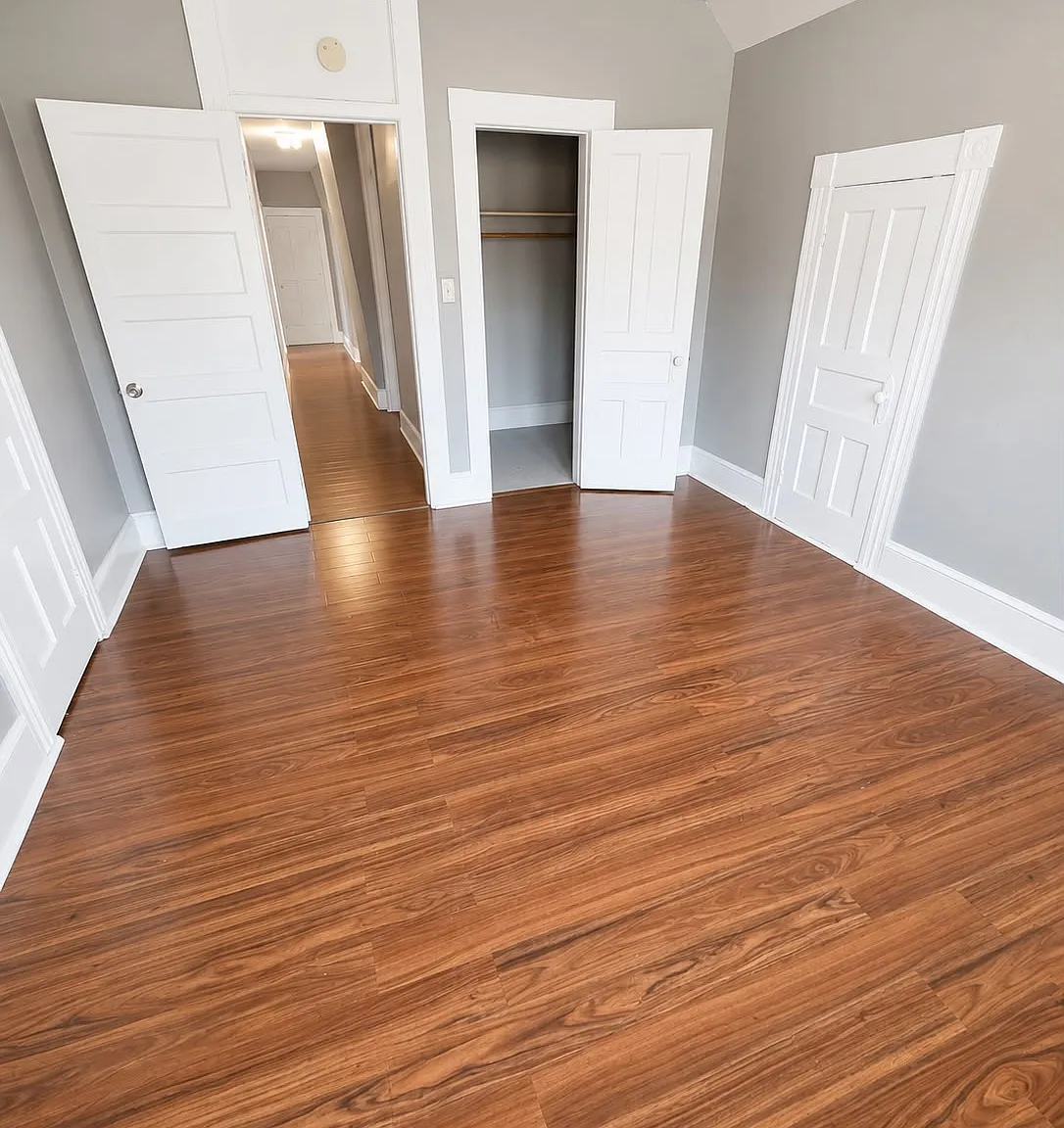 3 bed, $1,950 — Photo 2
