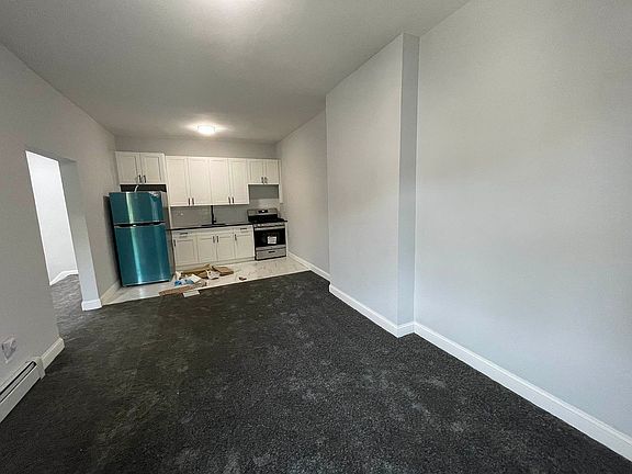 4th image of 104-49 164th St #3