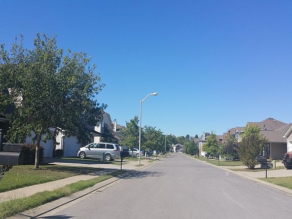 4th image of 3417 Whitebud Ln