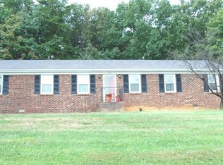 1605 Wards Ferry Rd UNIT B, Lynchburg, VA 24502
