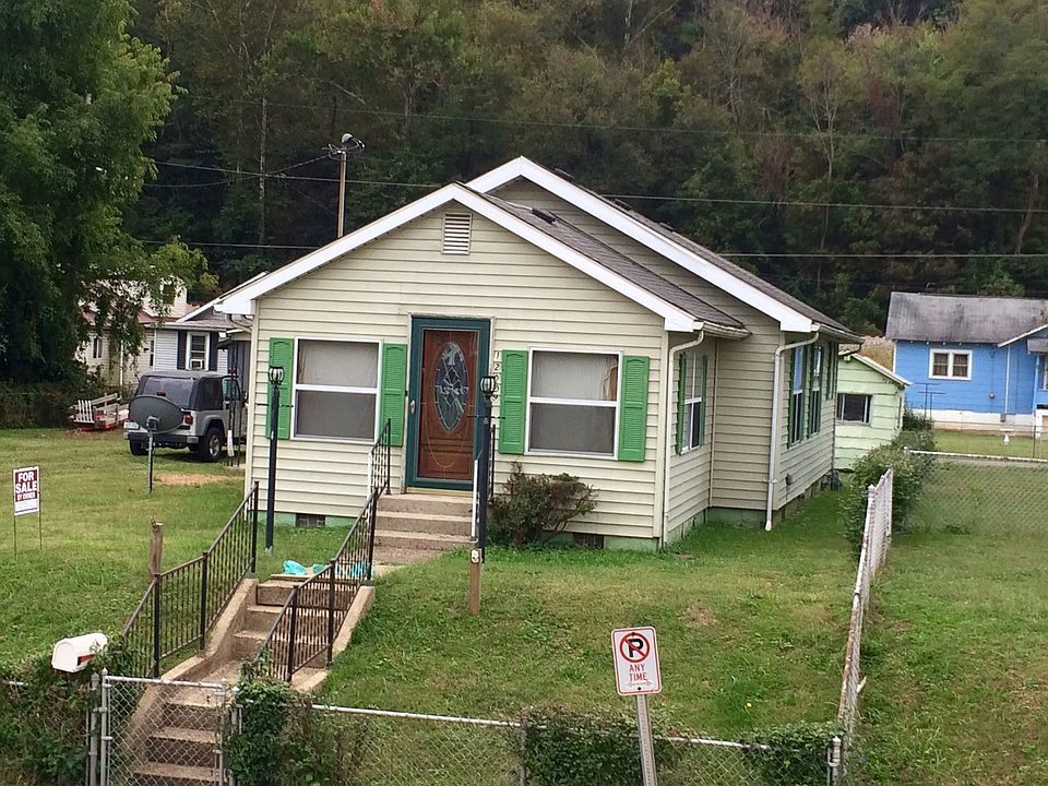 1st image of 12009 Maccorkle Ave