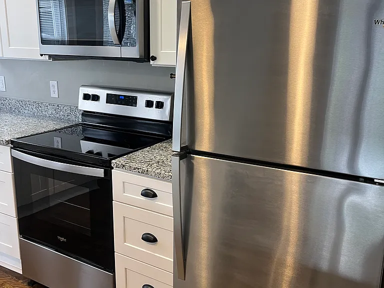 3804 Central Ave #10 — Photo 4