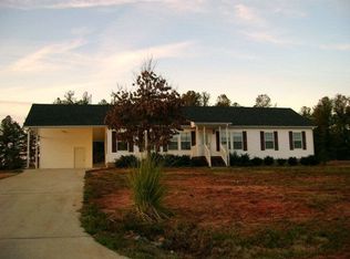 160 Emerald Cir, Colbert, GA 30628