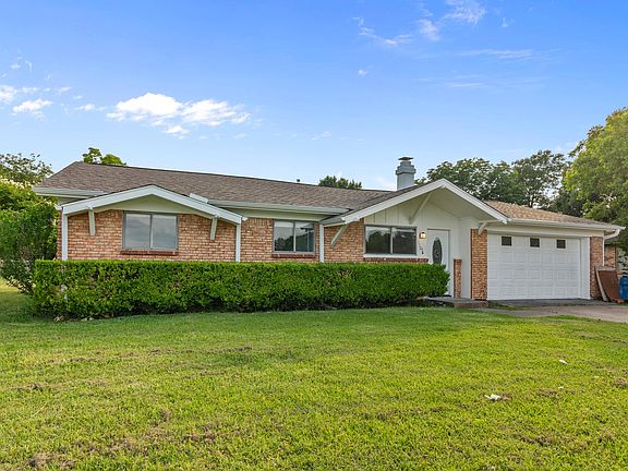 2nd image of 1105 Shady Ln