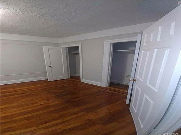 5th image of 19840 32nd Ave #B