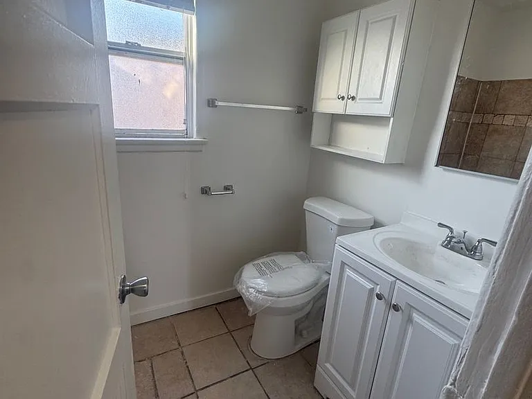 937 Magnolia Ave — Photo 5