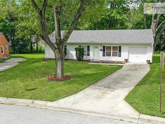 5th image of 5037 Vista St