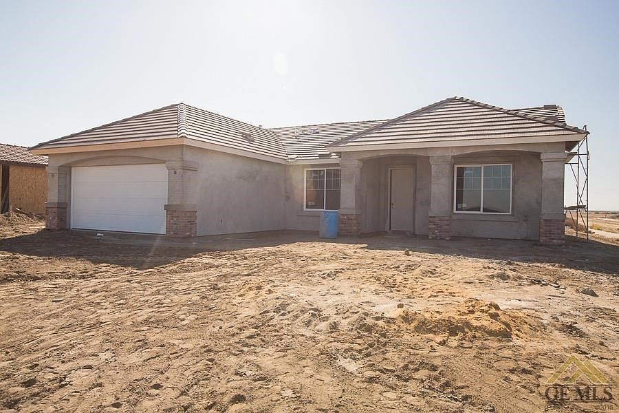 2nd image of 10009 S Alondra Dr