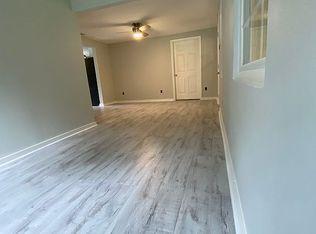 935 Community Ln, Tallahassee, FL 32305