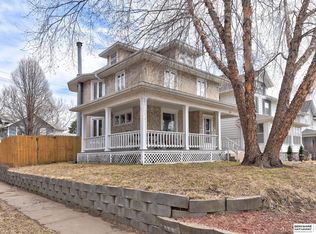 2403 S 32nd Ave, Omaha, NE 68105