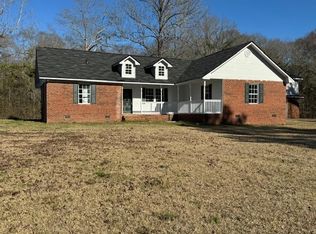 28 Island Creek Rd, Seale, AL 36875