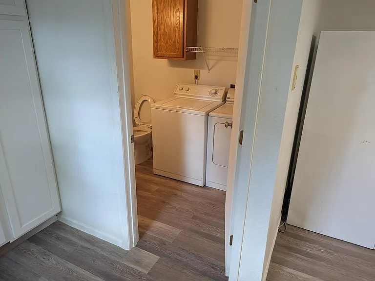 528 Mockingbird St #A — Photo 3