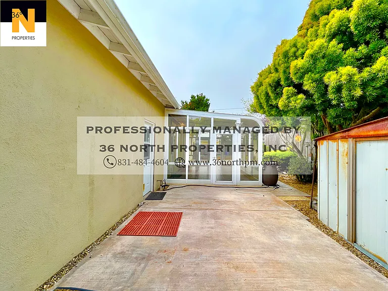 3219 Vista Del Camino — Photo 15