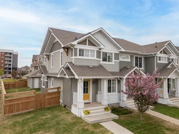 161 Desrochers Gate SW, Edmonton, AB T6W 3H8