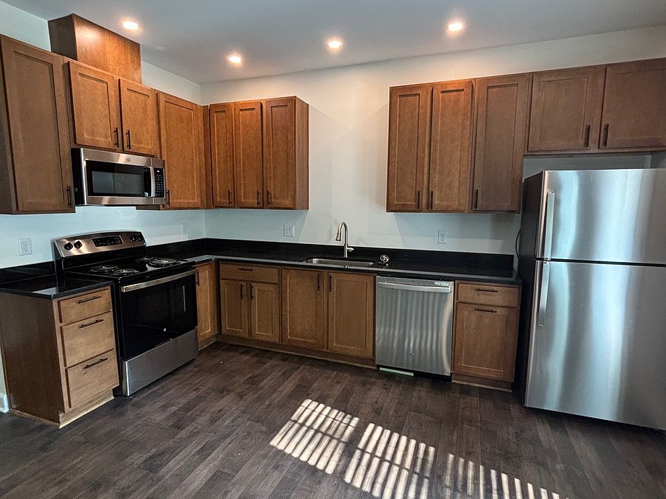 1st image of 1613 Williams St #1613A