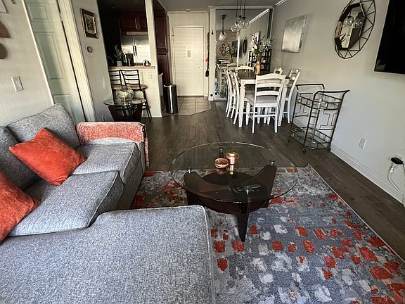 4th image of 5525 Canoga Ave APT 116