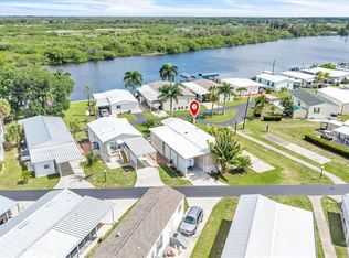 8320 Riverside Dr #101, Punta Gorda, FL 33982