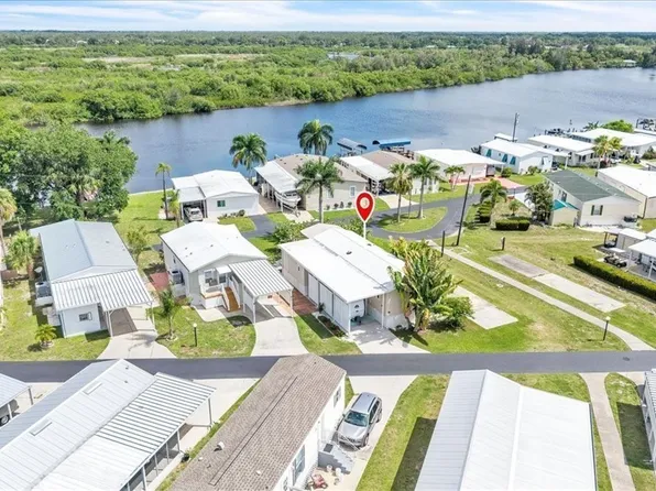 8320 Riverside Dr #101, Punta Gorda, FL 33982