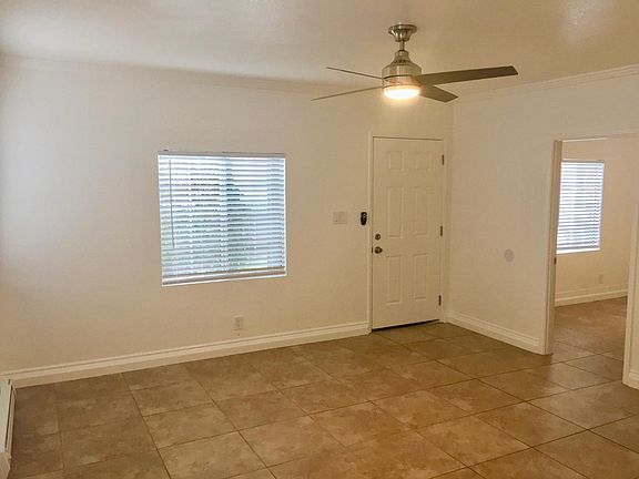 3rd image of 4411 Idaho St