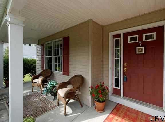 2nd image of 40 Heather Dr