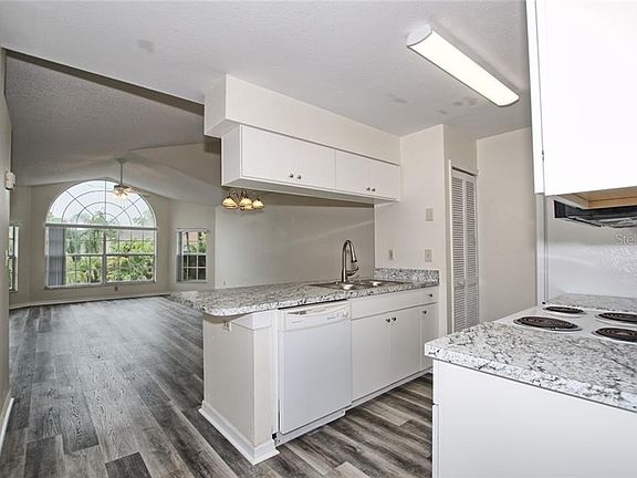 5th image of 2039 Royal Bay Blvd APT 38