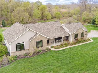 1263 N Baldwin Rd, Oxford, MI 48371